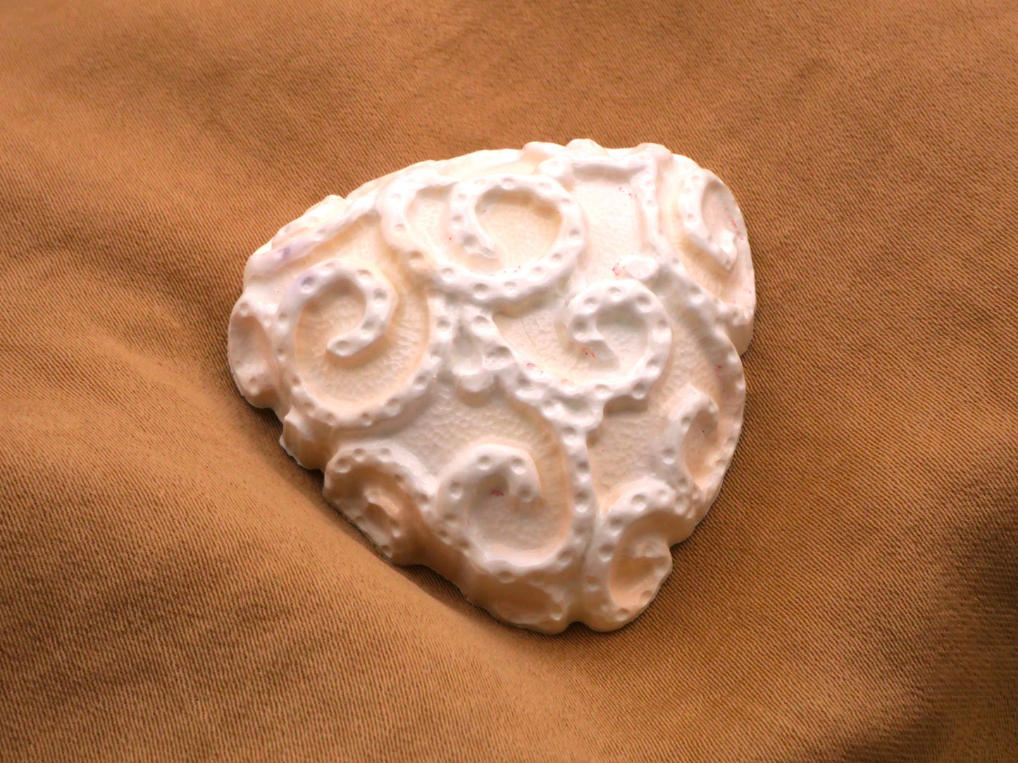 Abstract Creamsicle Vintage Plastic Button 38x42mm