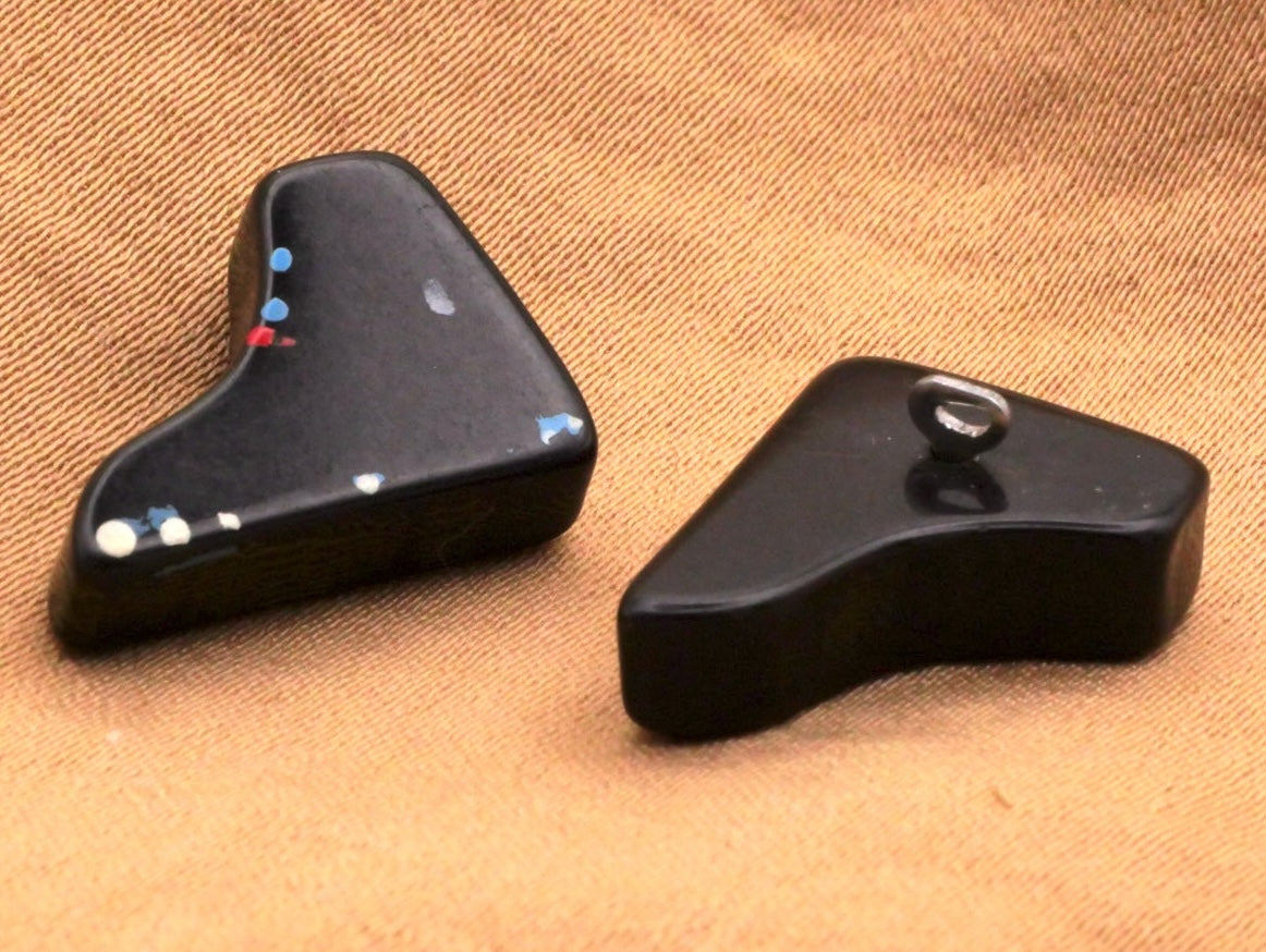 Bakelite Shoes Boots Hand-Painted Buttons 13x17mm