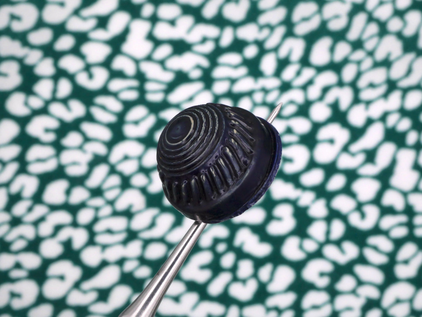 Celluloid Early Plastic Bubble Tight Top Navy Blue Set of Three Buttons 18-37mm