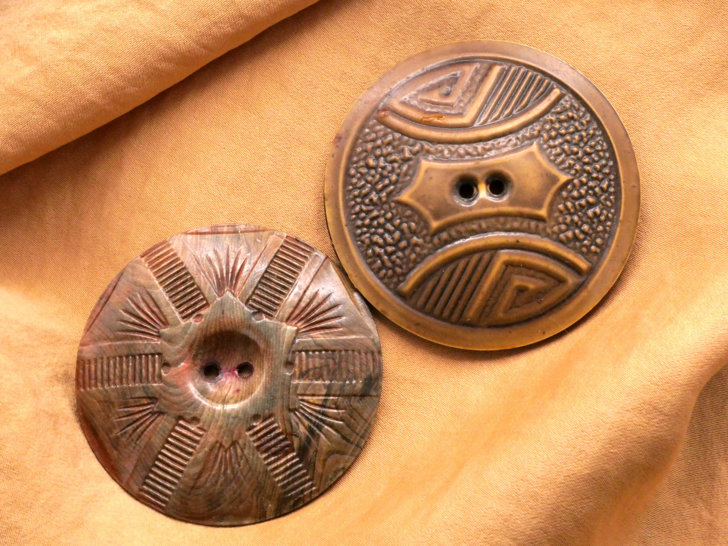 Celluloid Wafer Pressed Design Sew-Thru Button 46-48mm