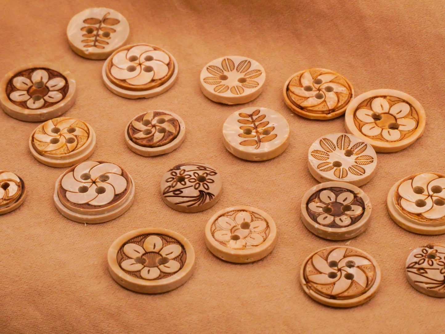 Flower Natural Coconut Shell Assorted Set of Twenty Buttons 11-15mm