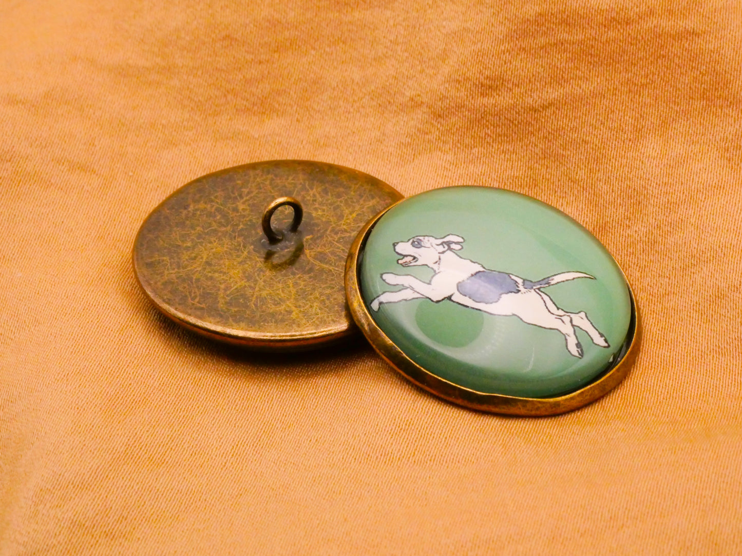 Dog Rooster Chase Glass Dome Metal Pair of Buttons 28mm