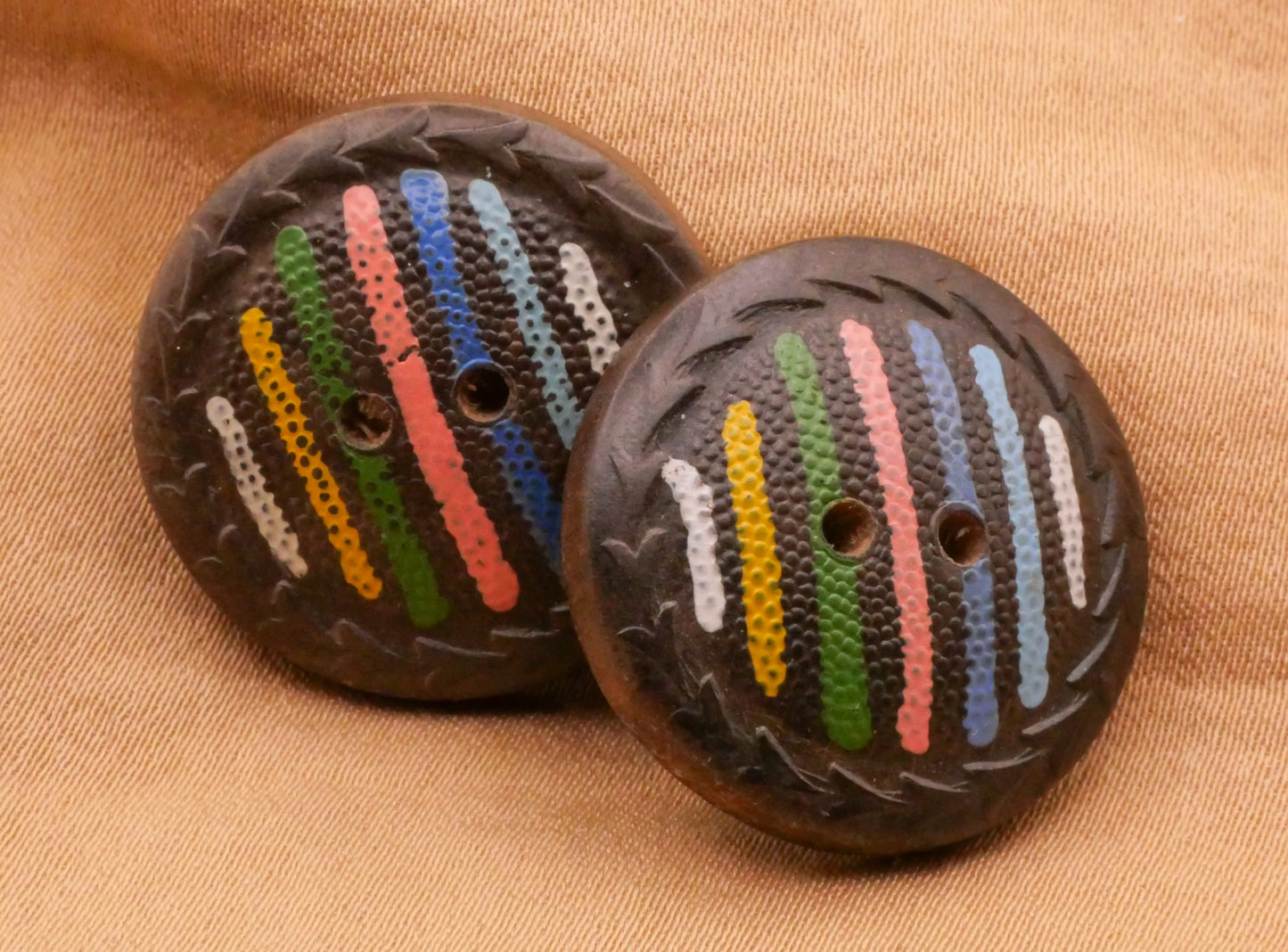 Pressed Wood Wreath Hand-Painted Stripes Czech Vintage Button 23mm
