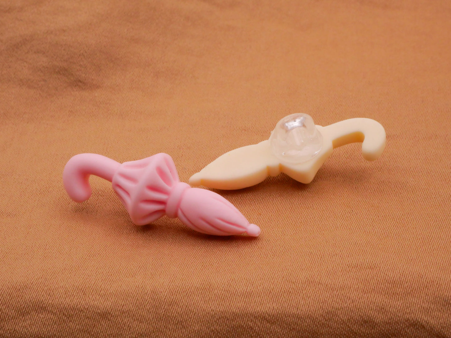Umbrella Parasol Pastel Plastic Set of Four Buttons 11x31mm