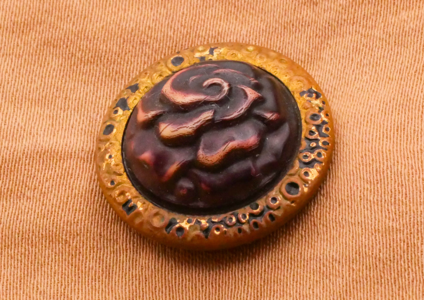 Rose Aubergine Buffed Celluloid Brass Metal Frame Antique Button 19mm