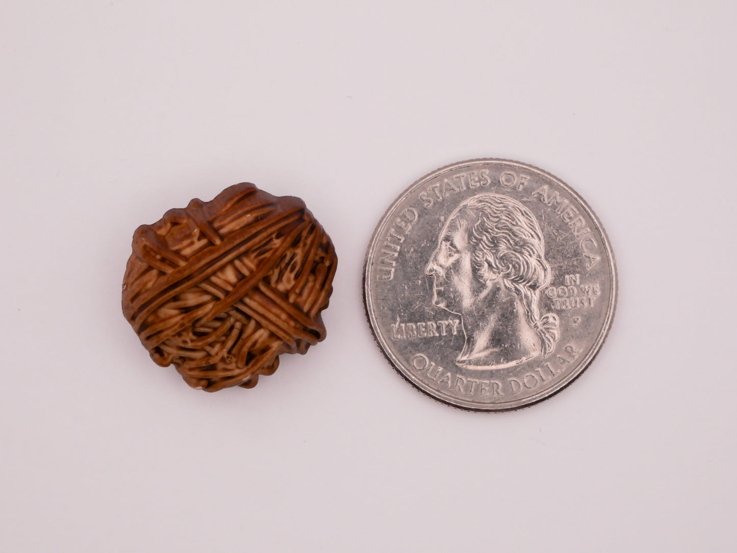 Ball of Yarn Thread Look Cognac Brown Plastic Button 19x20mm