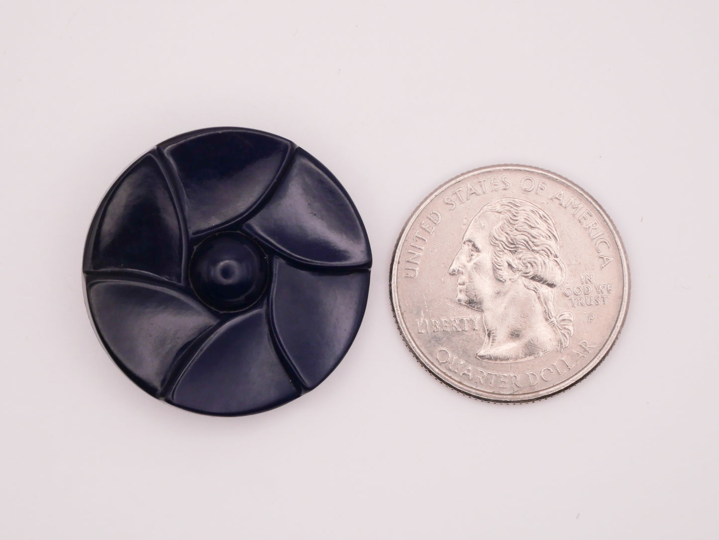 Pinwheel Swirl Navy Blue Marbled Plastic Vintage Button 29mm