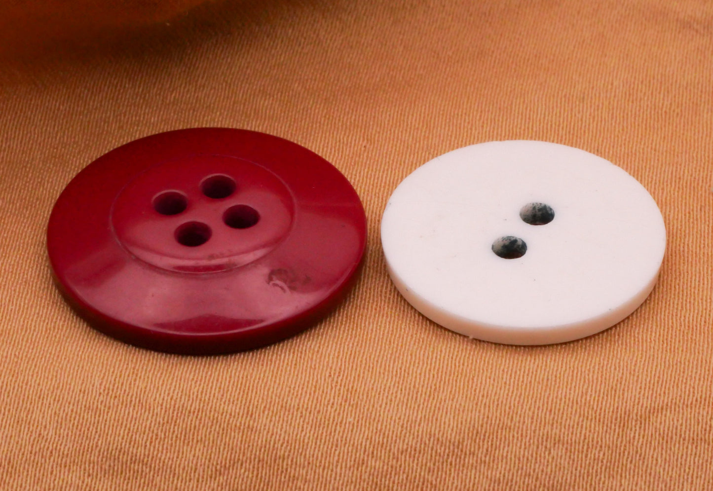 Anchor Red White Blue Plastic Sew-Thru Button Various 19-22mm