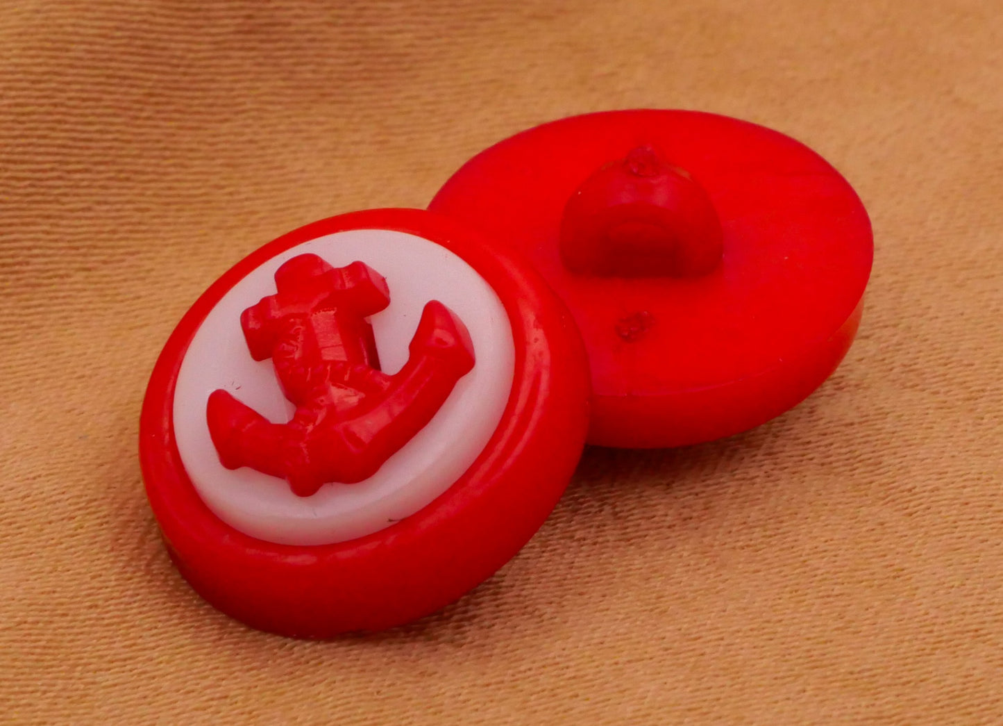 Anchor Nautical Red White Plastic Set of Ten Buttons 14mm
