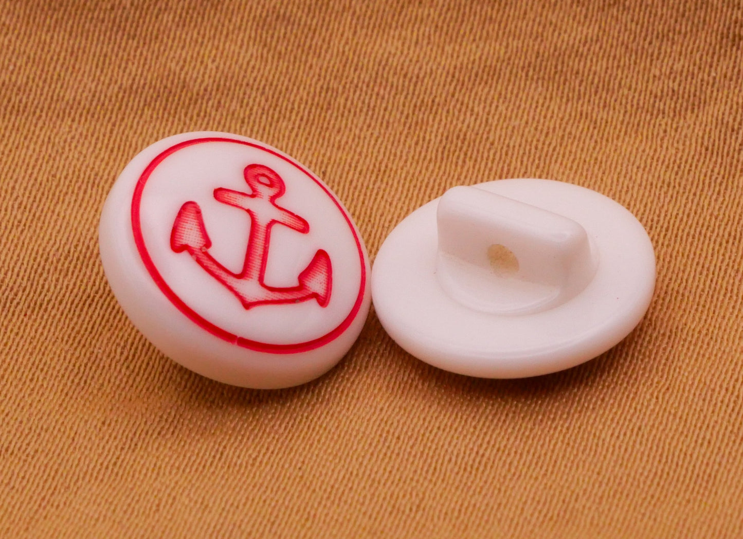 Anchor Red White Plastic Set of Three Buttons 13mm