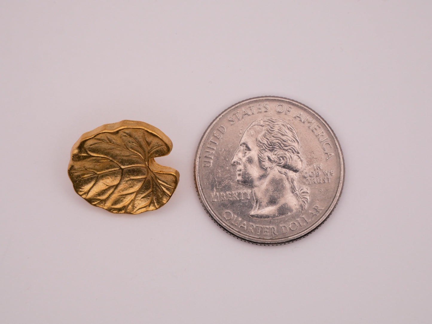 Lily Pad Leaf Vintage Gold Metal Button 16x17mm