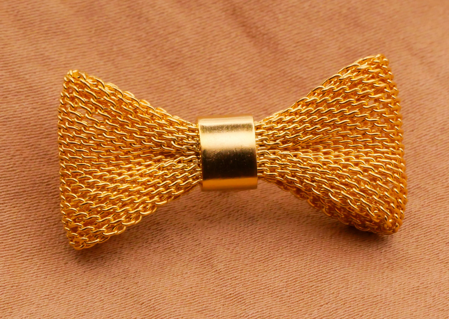 Bow Mesh Gold Metal Vintage Button 16x30mm