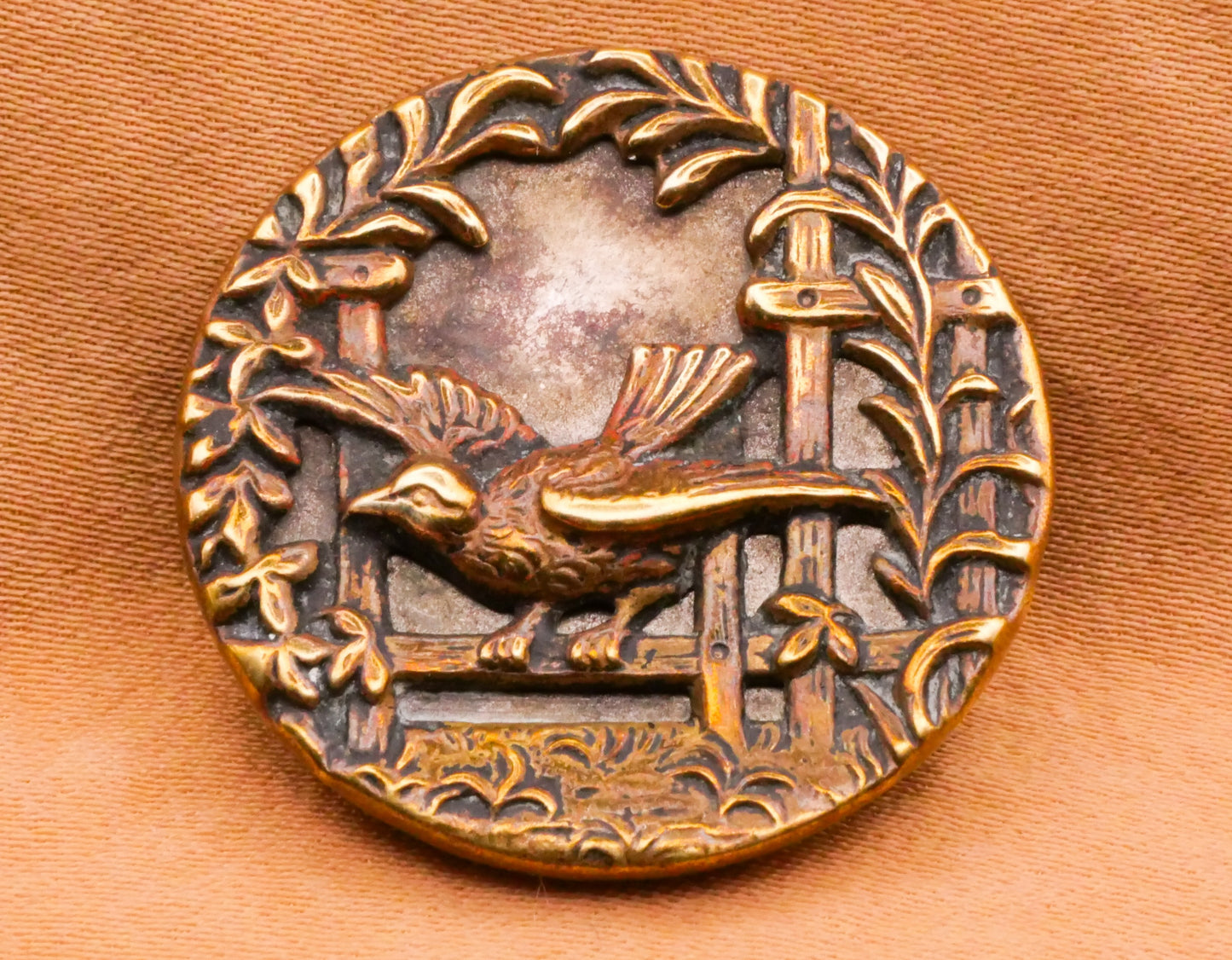 Bird Branch Nest Lattice Metal Picture Button Various 23-34mm