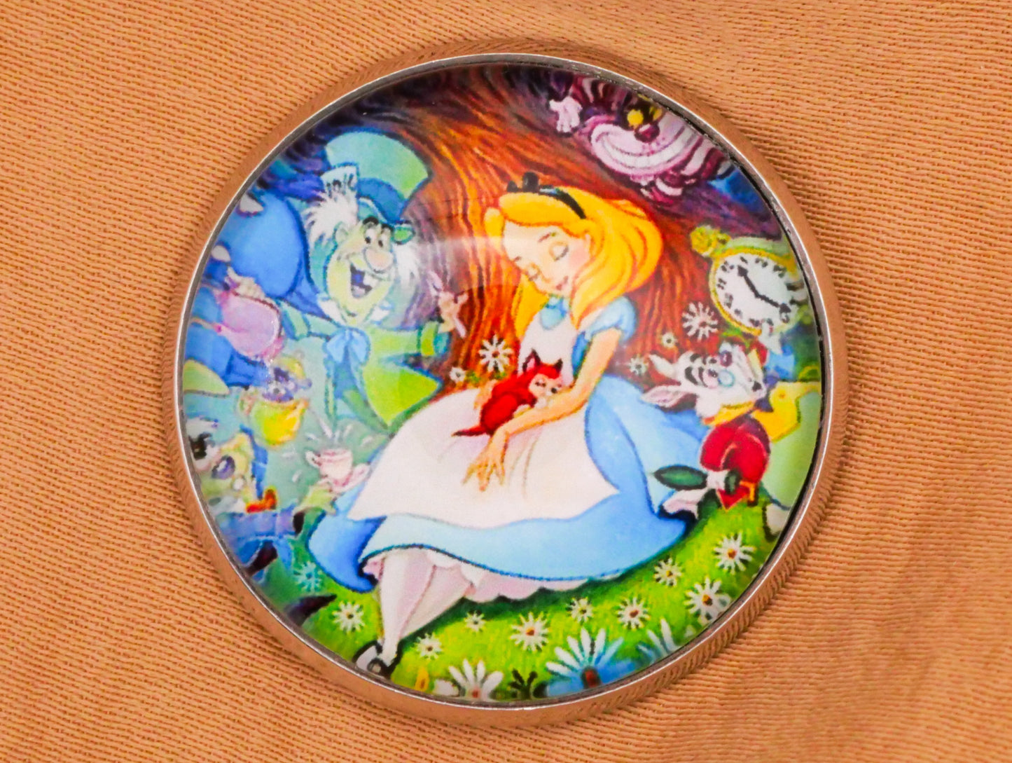 Disney Aladdin Little Mermaid Pocahontas Alice in Wonderland Glass Dome Silver Metal Button Various 27mm