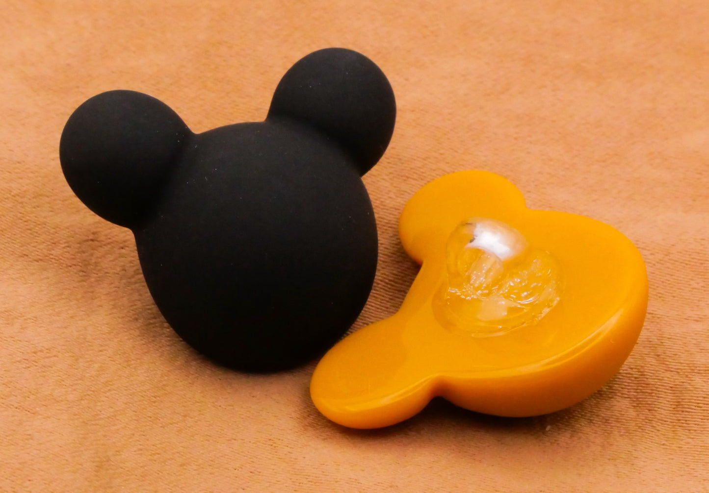 Mickey Mouse Black Rust Mustard Soft Plastic Set of Three Buttons 20x24mm