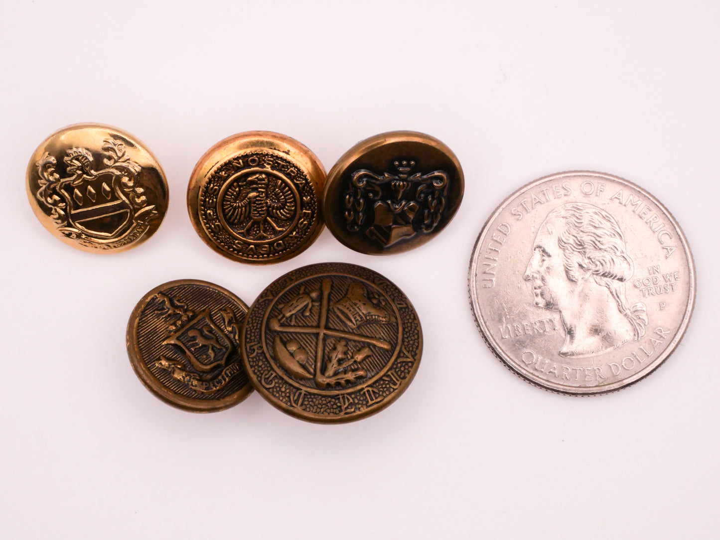 Crest Seal Gold Bronze Vintage Metal Button Various 16-19mm