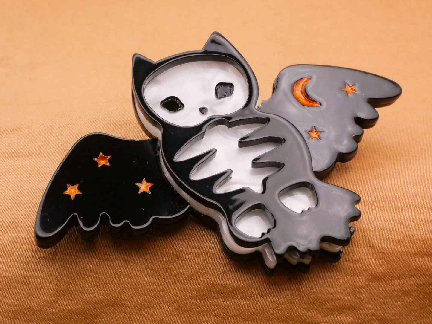 Owl Bird Skeleton Moon Star Acrylic Plastic Large Button 49-73mm