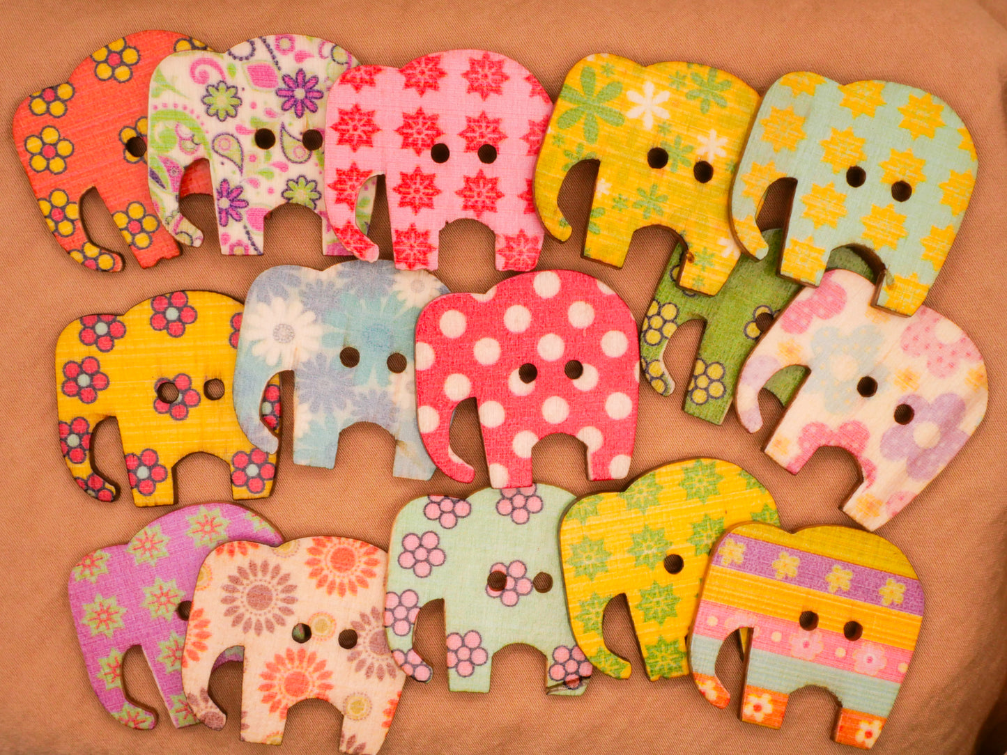 Elephant Colorful Patterns Wood Set of Five Buttons 28x30mm