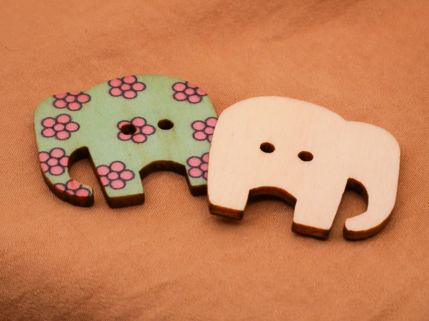 Elephant Colorful Patterns Wood Set of Five Buttons 28x30mm