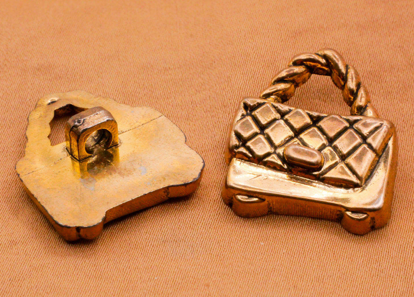 Purse Handbag Gold Plastic Pair of Buttons 22x25mm