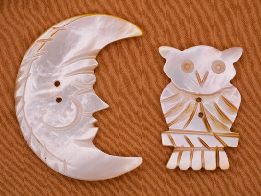Carved Mother of Pearl Crescent Moon Owl Button Various 19-40mm