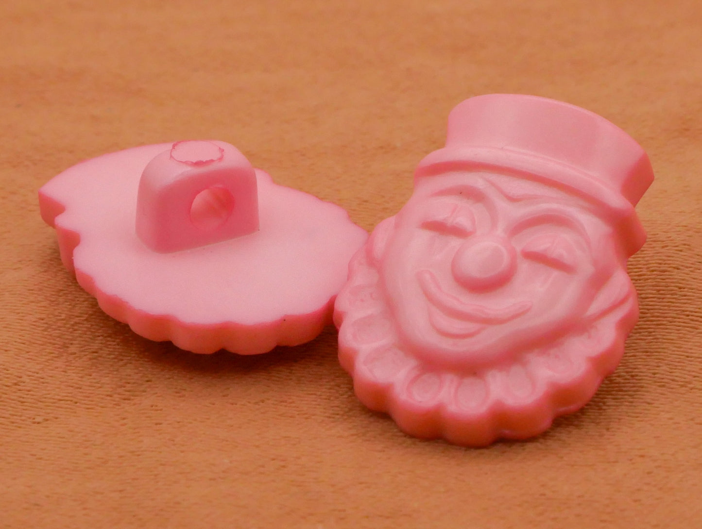 Clown Face Pink Vintage Plastic Button 14x18mm