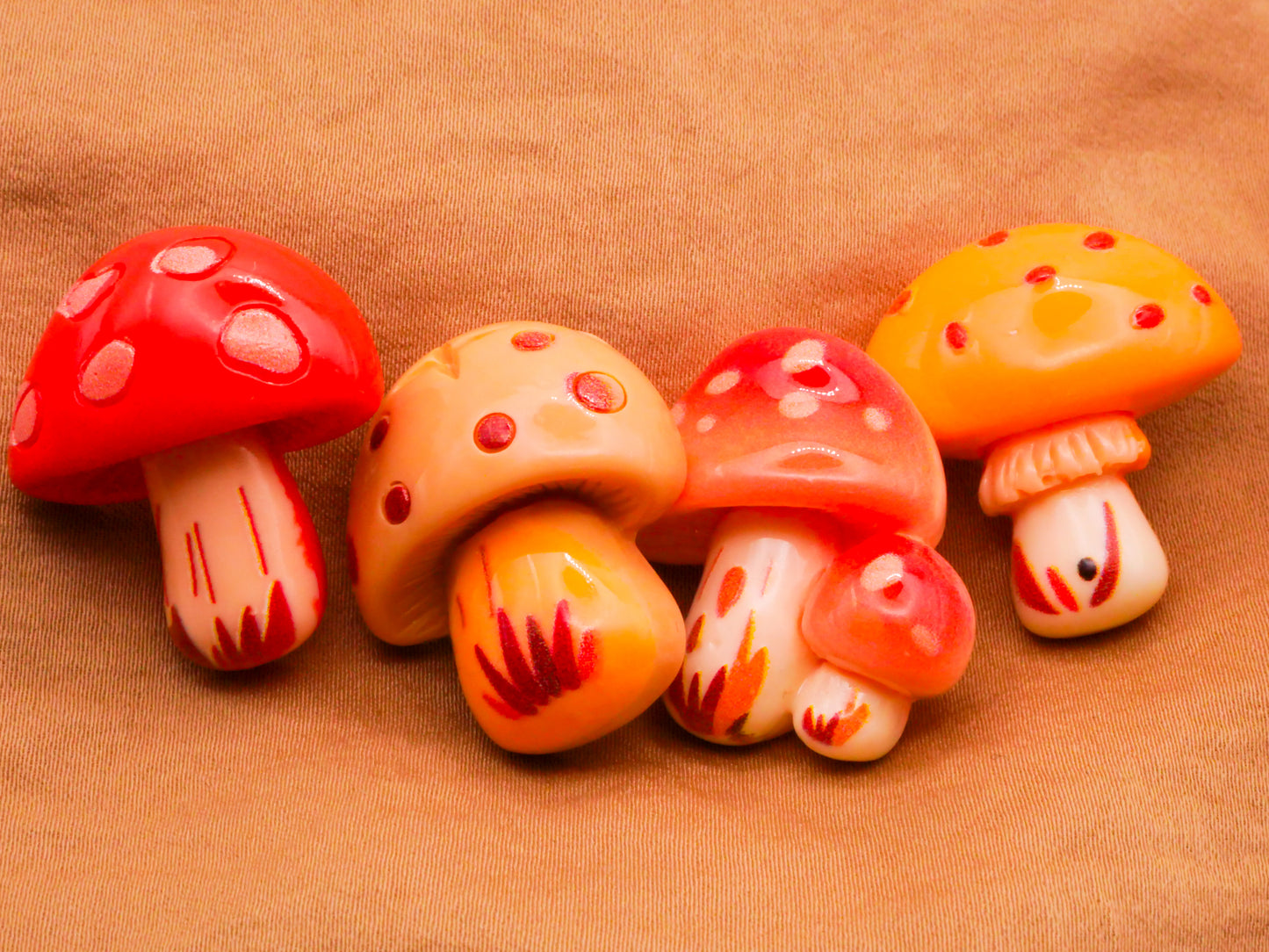 Mushroom Spots Warm Color Plastic Set of Four Buttons 24-28mm