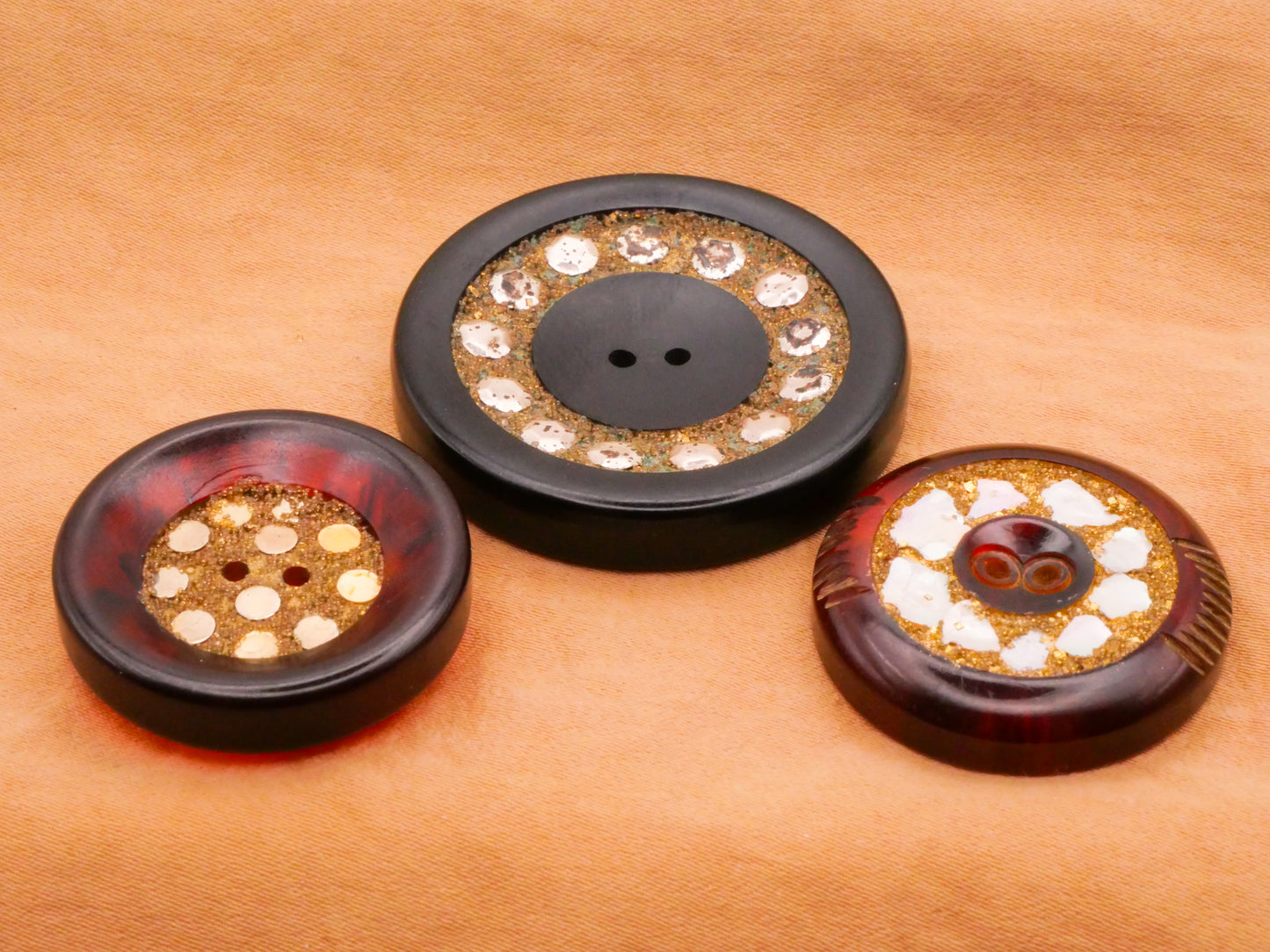 Sand Shell Inlay Early Plastic Root Beer Bakelite Vintage Button Various 28-37mm