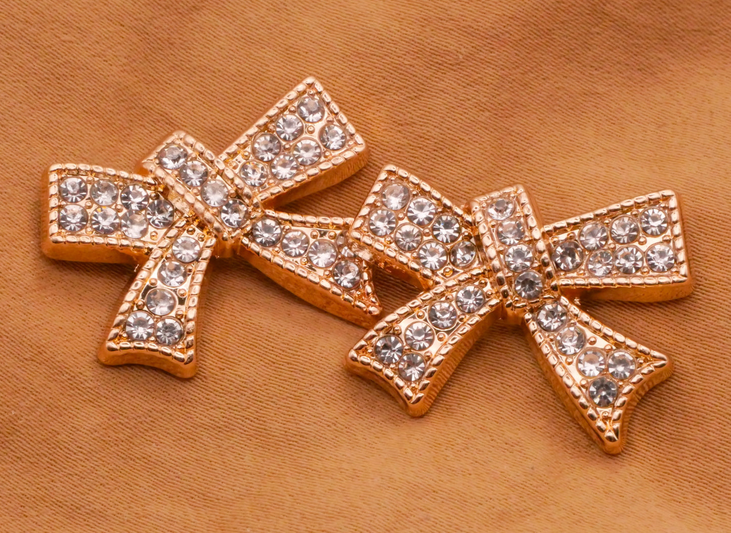 Bow Rhinestone Gold Metal Button 18x25mm