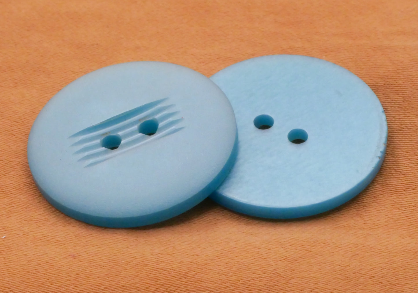 Blue Aqua Vintage Plastic Set of Six Buttons 23mm