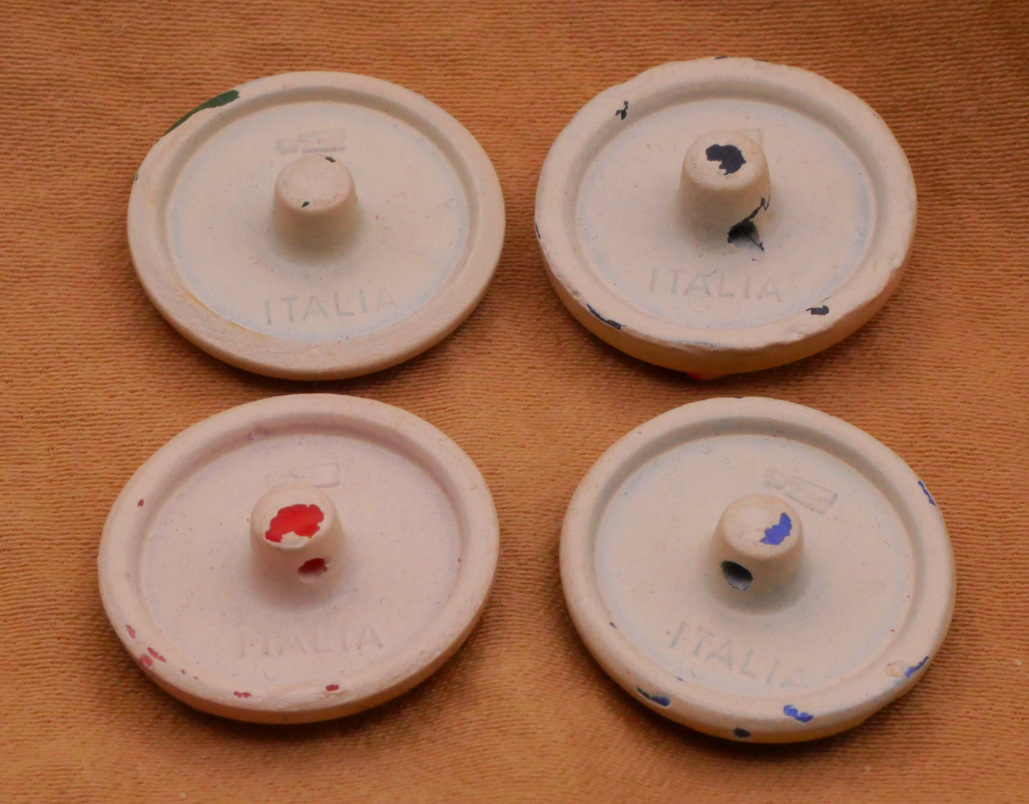 Scottie Terrier Dog Marbled Look Vintage Plastic Button Various 18mm