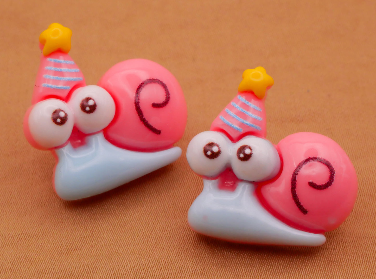 Snail Birthday Party Hat Plastic Button 23x24mm