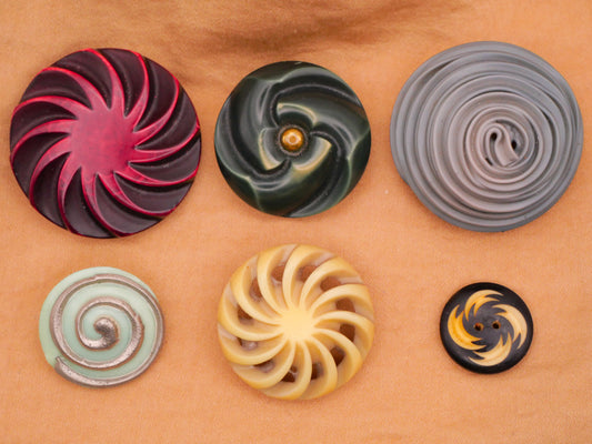 Swirl Spiral Celluloid Early Plastic Button Various 16-34mm