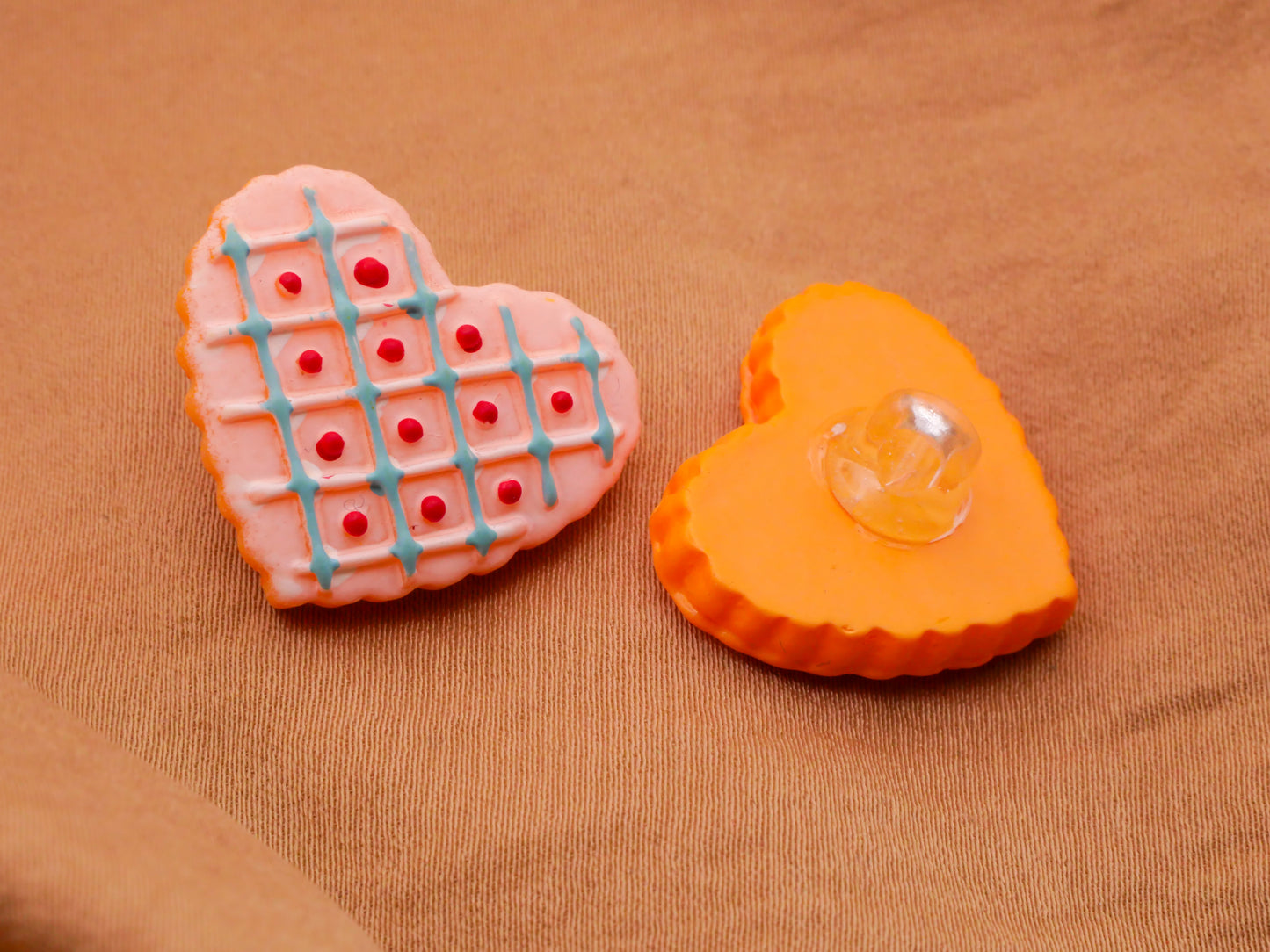 Heart Cookies Iced Decorated Plastic Set of Four Buttons 1x24mm