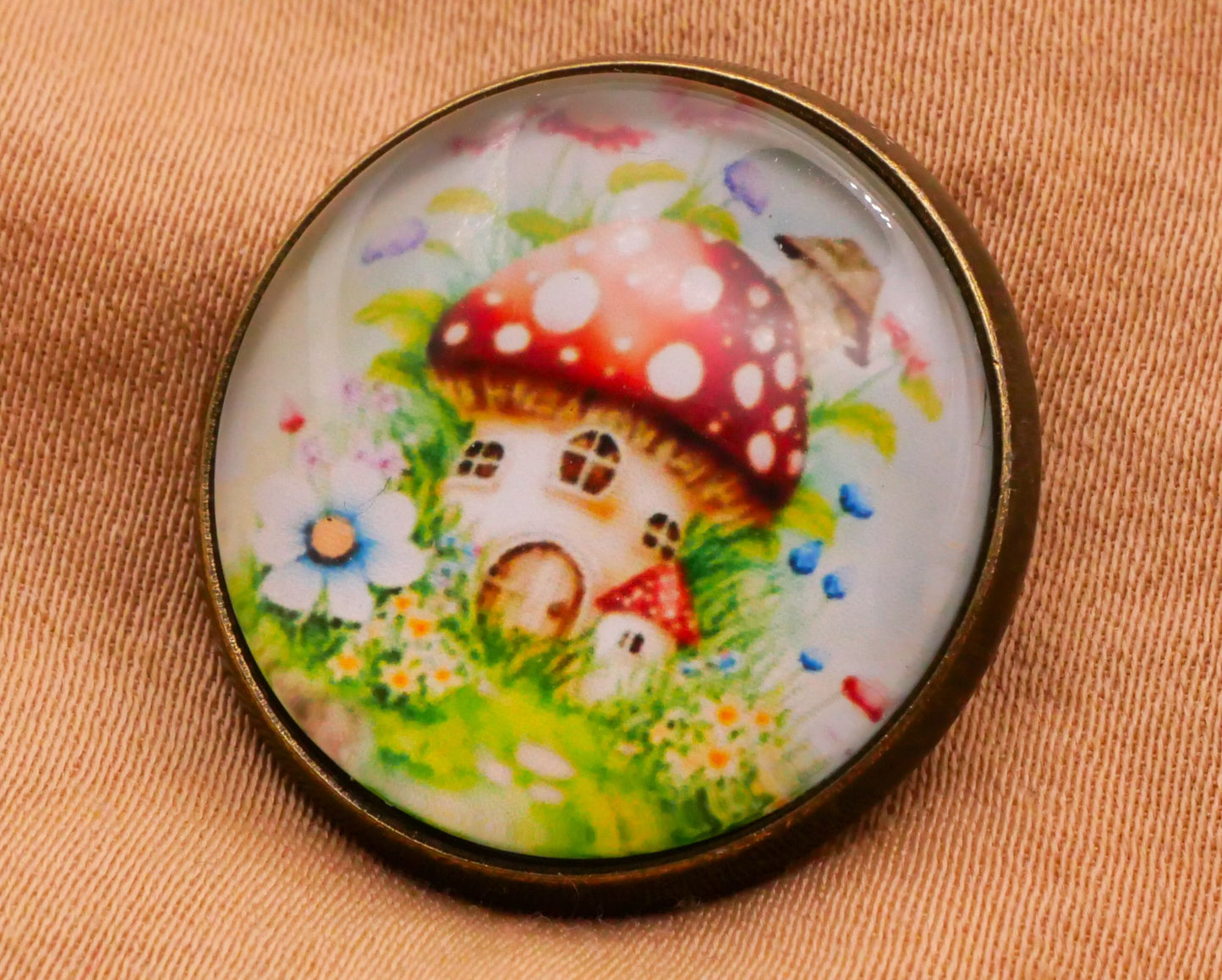 Mushroom Fairy House Dome Glass Metal Button 21mm