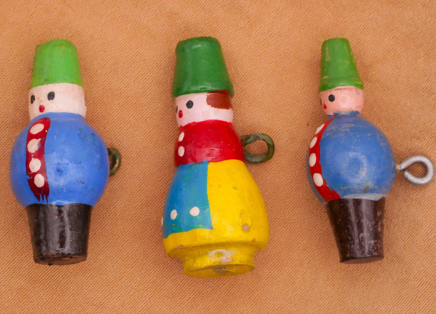 People Hand-Painted Vintage Wood Button Various 10-28mm