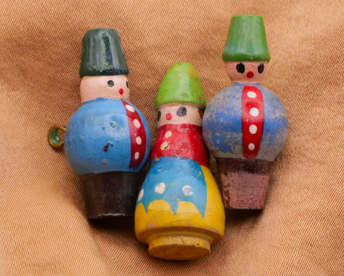 People Hand-Painted Vintage Wood Button Various 10-28mm