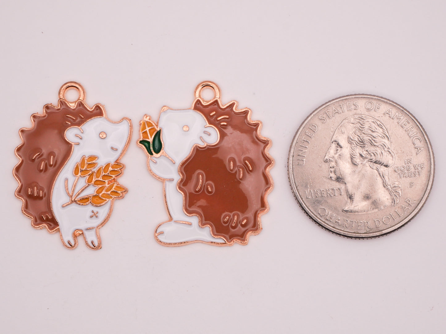 Hedgehog Friends Wheat Corn Enamel Metal Pair of Charms Embellishments 20-26mm