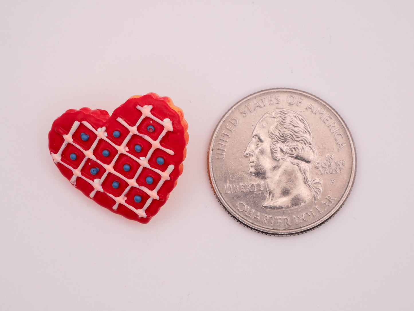 Heart Cookies Iced Decorated Plastic Set of Four Buttons 1x24mm