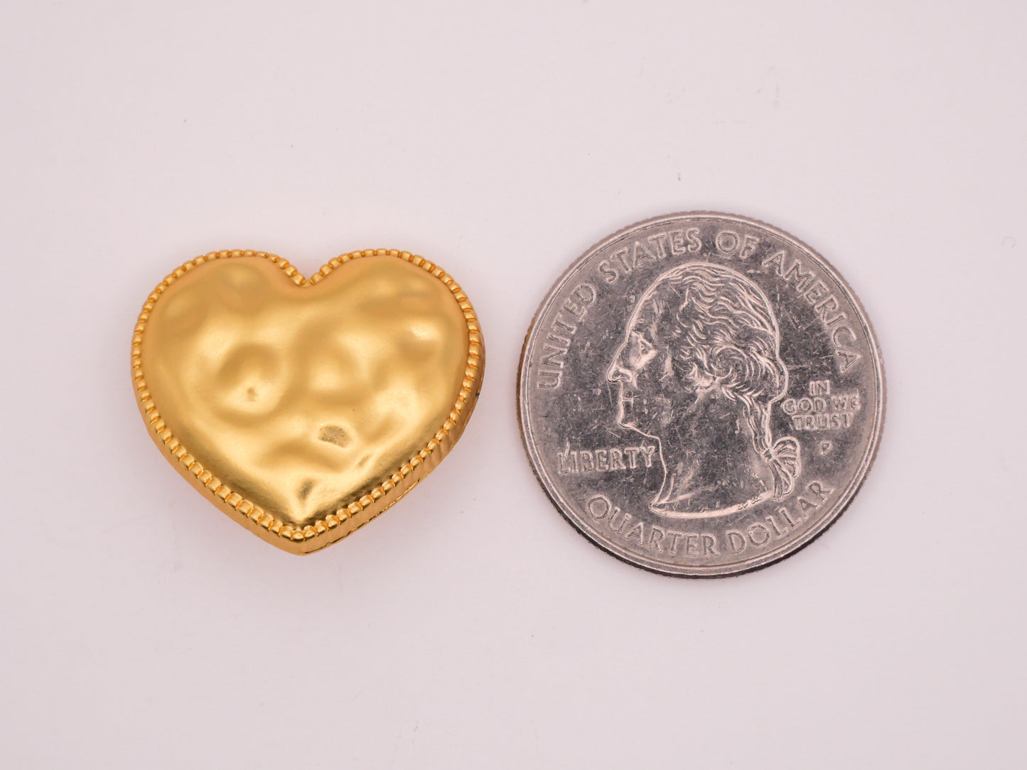 Heart Hammered Look Zipper Edge Gold Metal Button 21x23mm