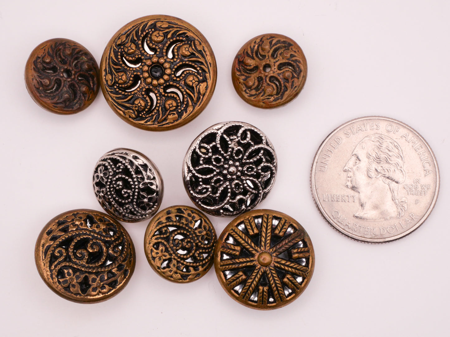 Mirror Back Paisley Swirls Metal Button Various 15-21mm
