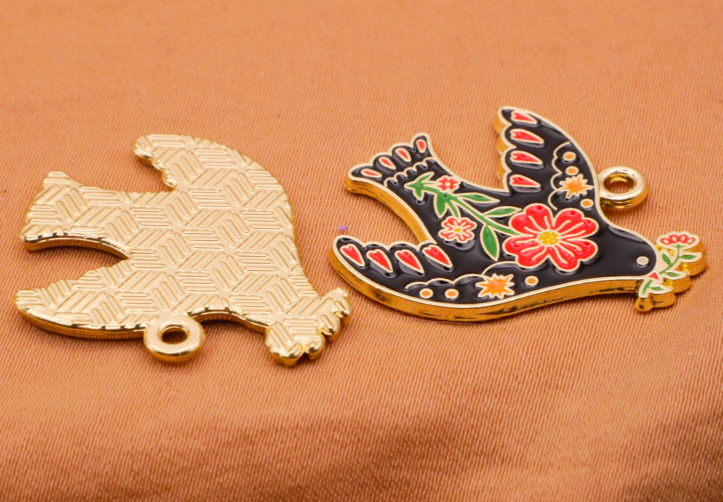 Bird Folk Art Flowers Set of Five Charms Embellishments 23x28mm