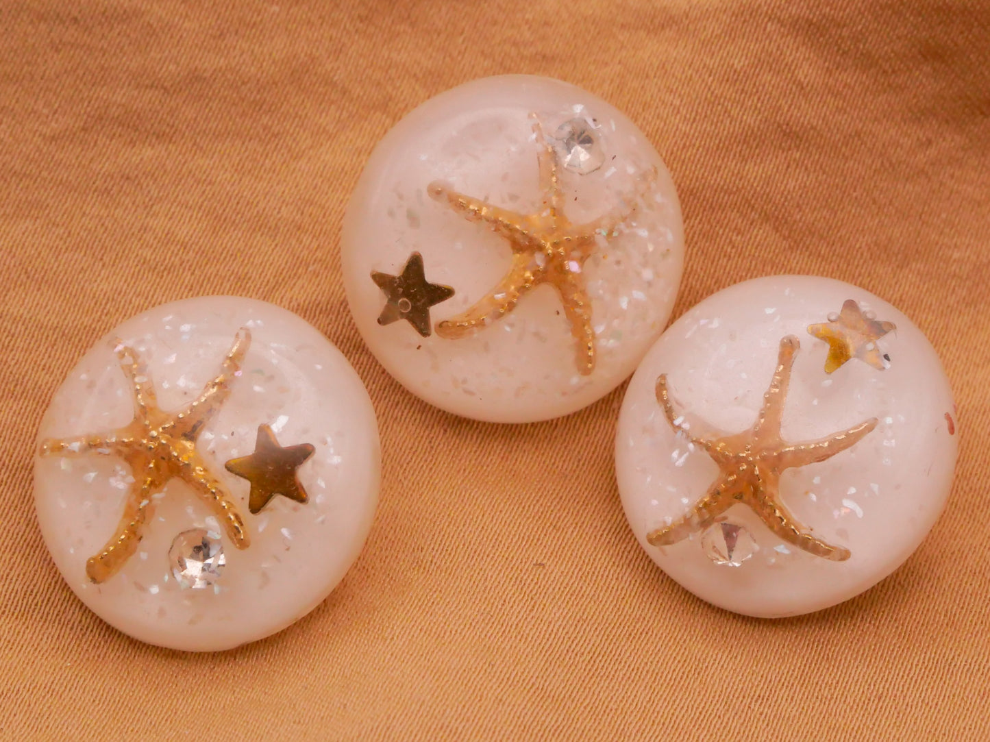 Starfish Sea Star Rhinestone Glitter Habitat Junque Like Resin Plastic Button 20mm