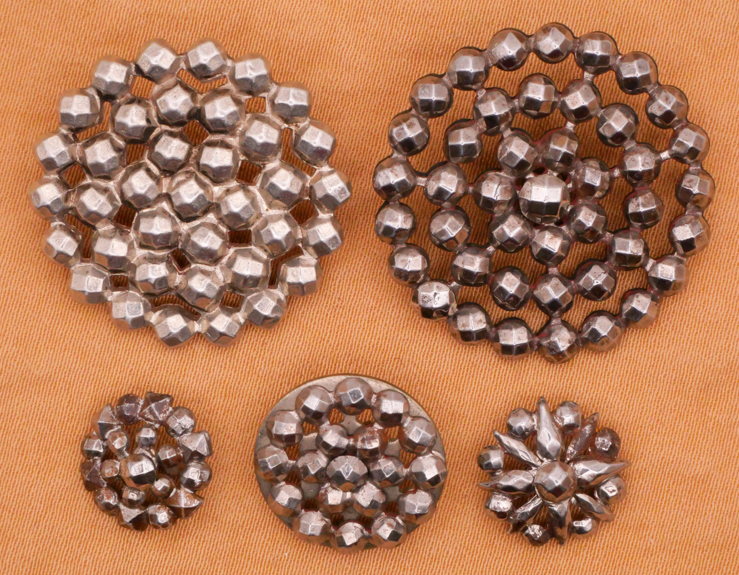 Steel Cut Antique Metal Button Various 11-26m