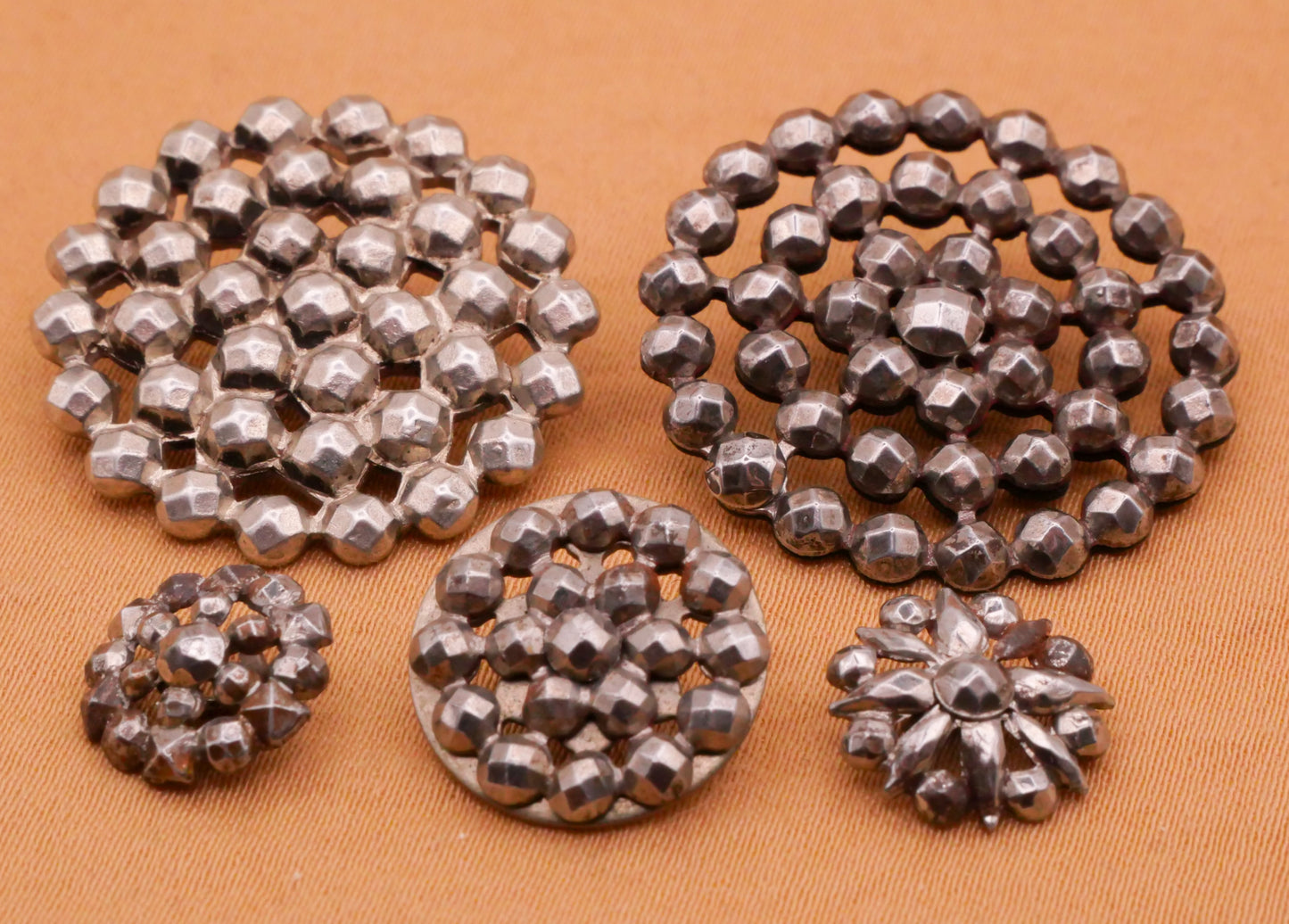 Steel Cut Antique Metal Button Various 11-26m