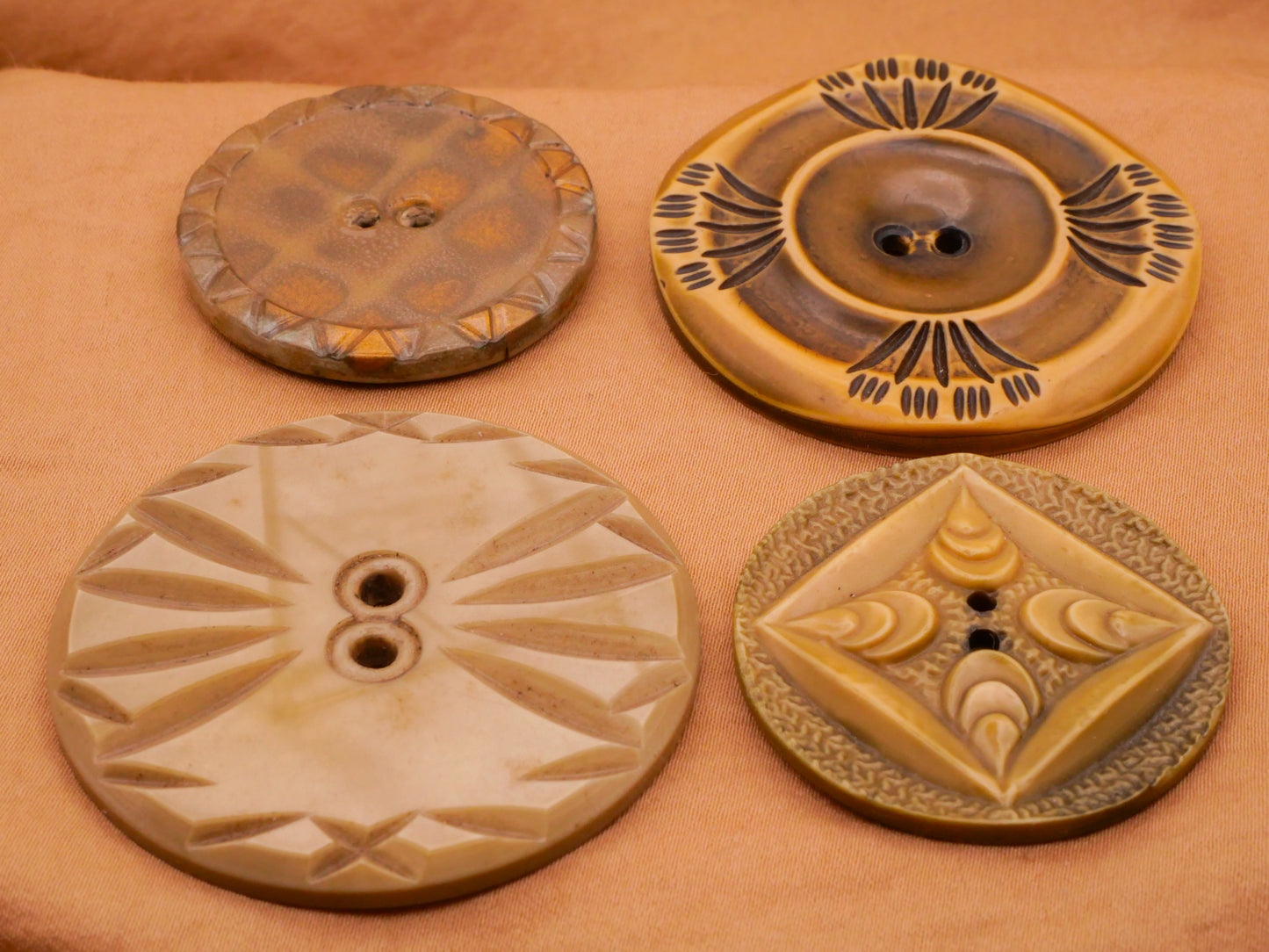 Sun Array Carved Look Large Celluloid Early Plastic Button Various 37-49mm