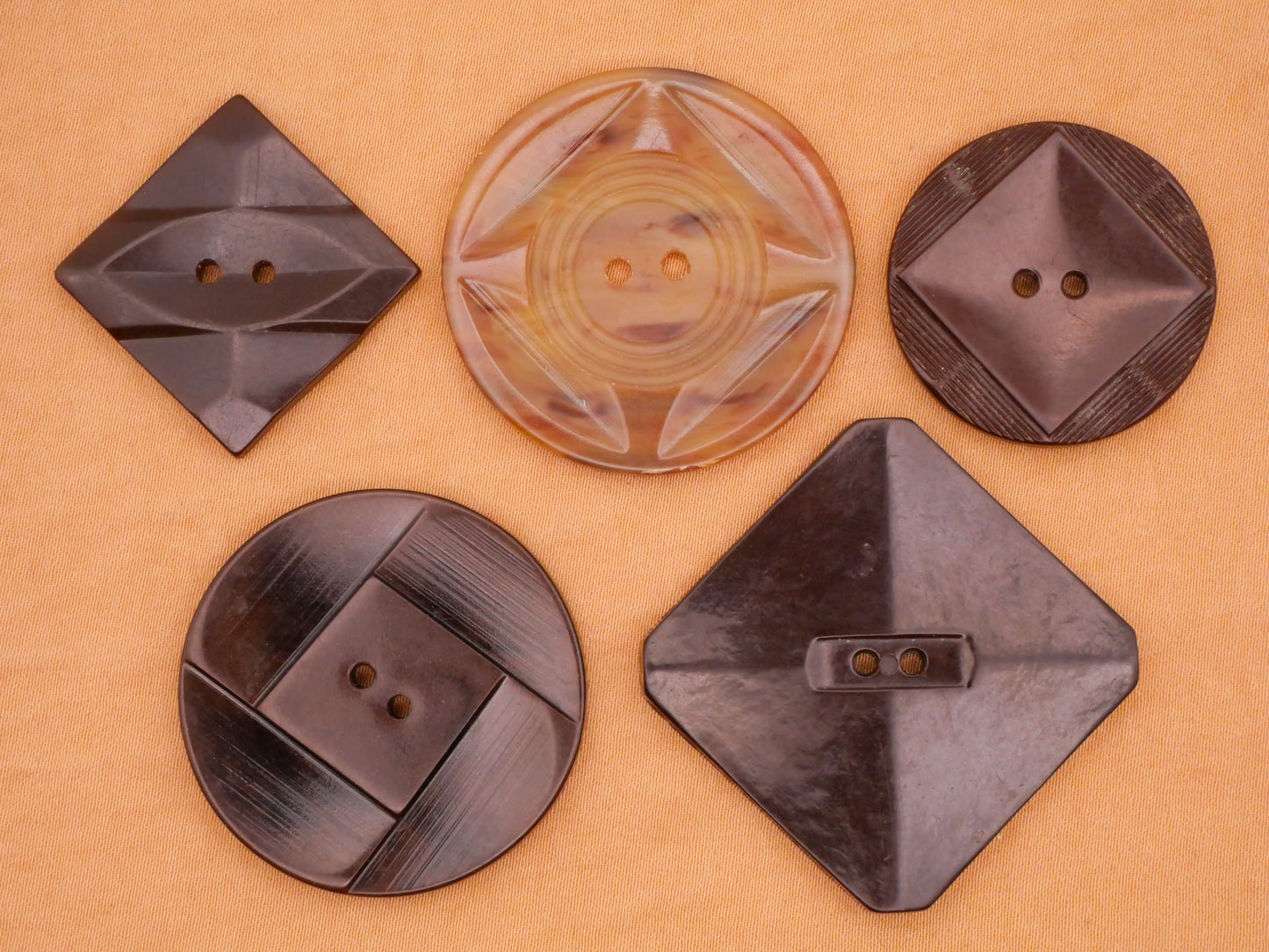 Diamond Square Brown Tan Vintage Plastic Button Various 22-32mm
