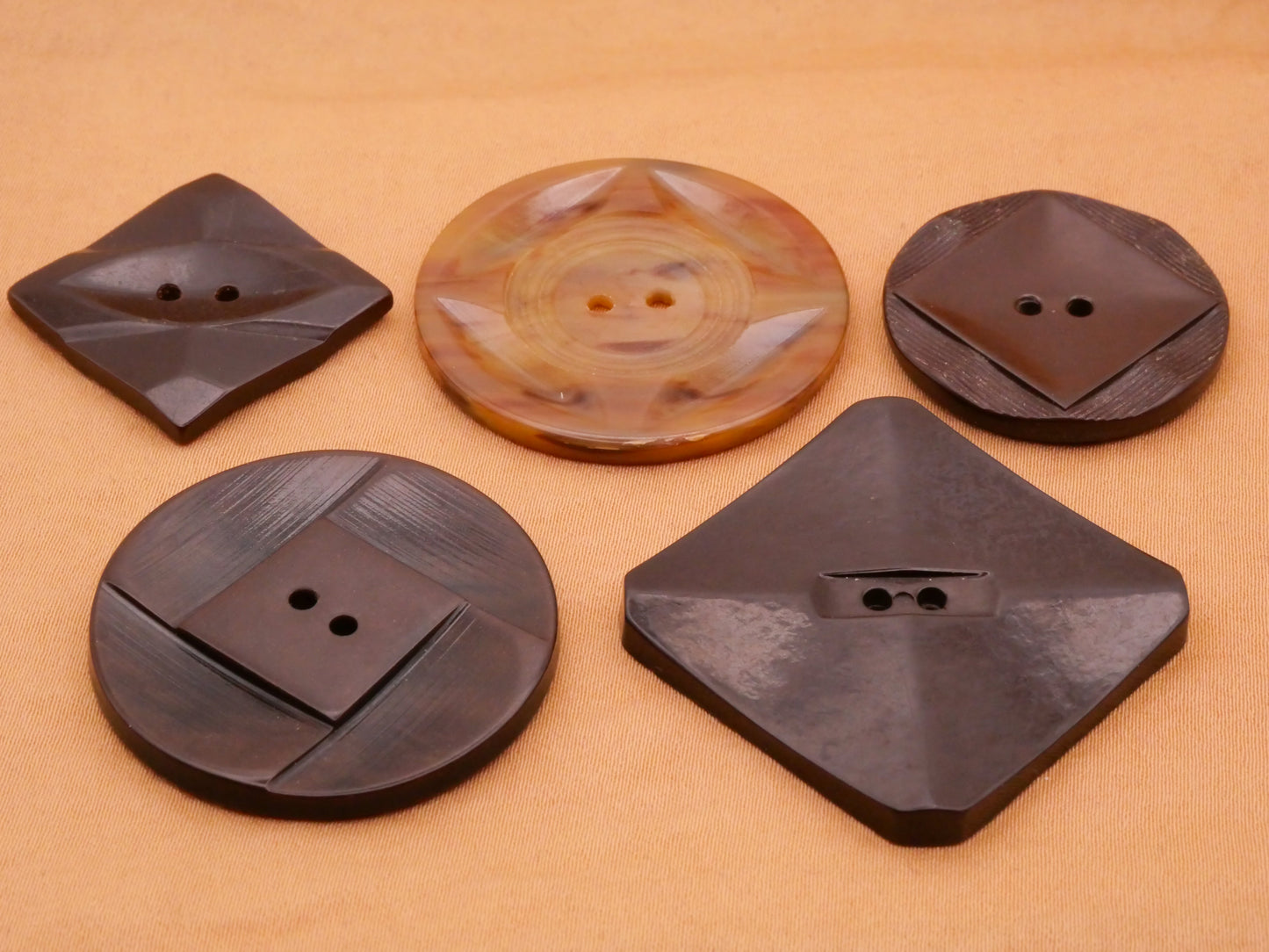 Diamond Square Brown Tan Vintage Plastic Button Various 22-32mm