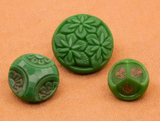Triad Green Glass Vintage Button Various 9-14mm