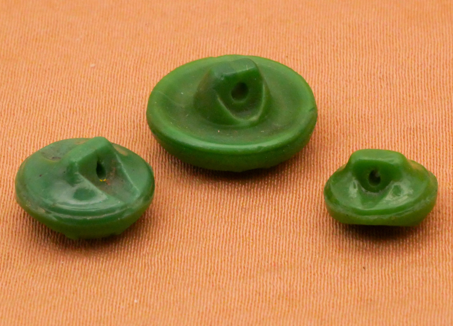 Triad Green Glass Vintage Button Various 9-14mm
